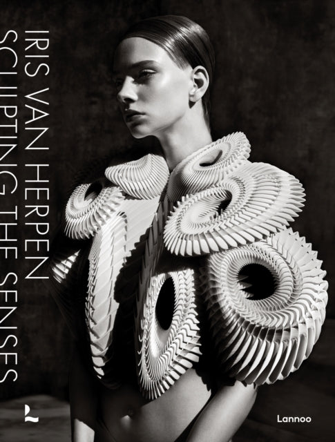 Iris van Herpen : Sculpting the Senses-9789401496063